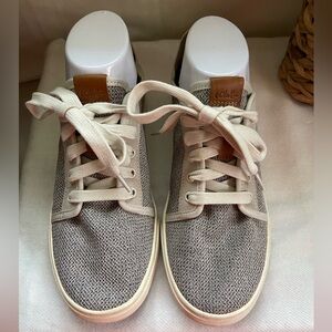 OluKai Women’s Tan and Cream Sneakers